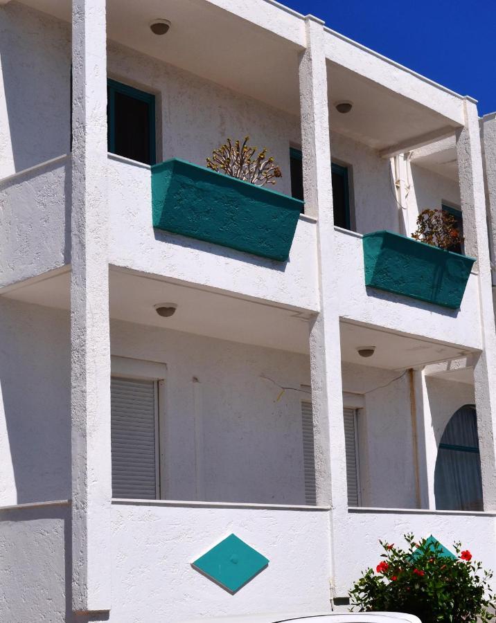 Hotel Arant Мастихари Экстерьер фото