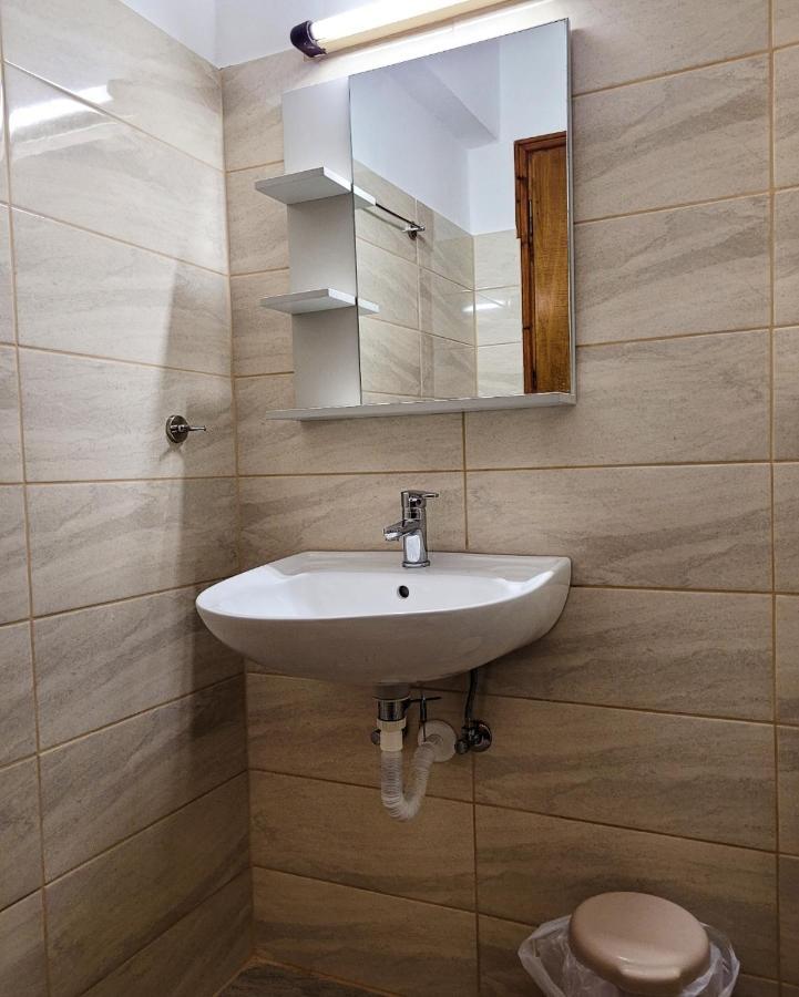 Hotel Arant Мастихари Экстерьер фото